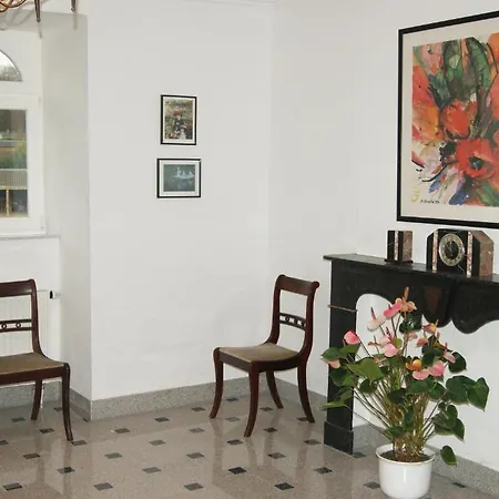 Chateau Neufays 4* Theux